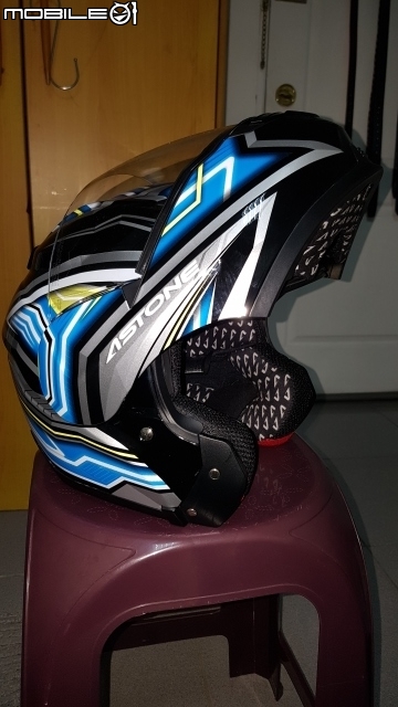 Alpha Max 125 超不專業開箱(同步加映ASTONE-RT1300F)