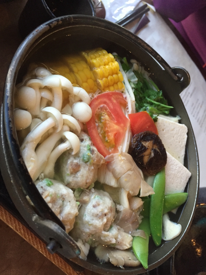 大眼妹假日出遊趣