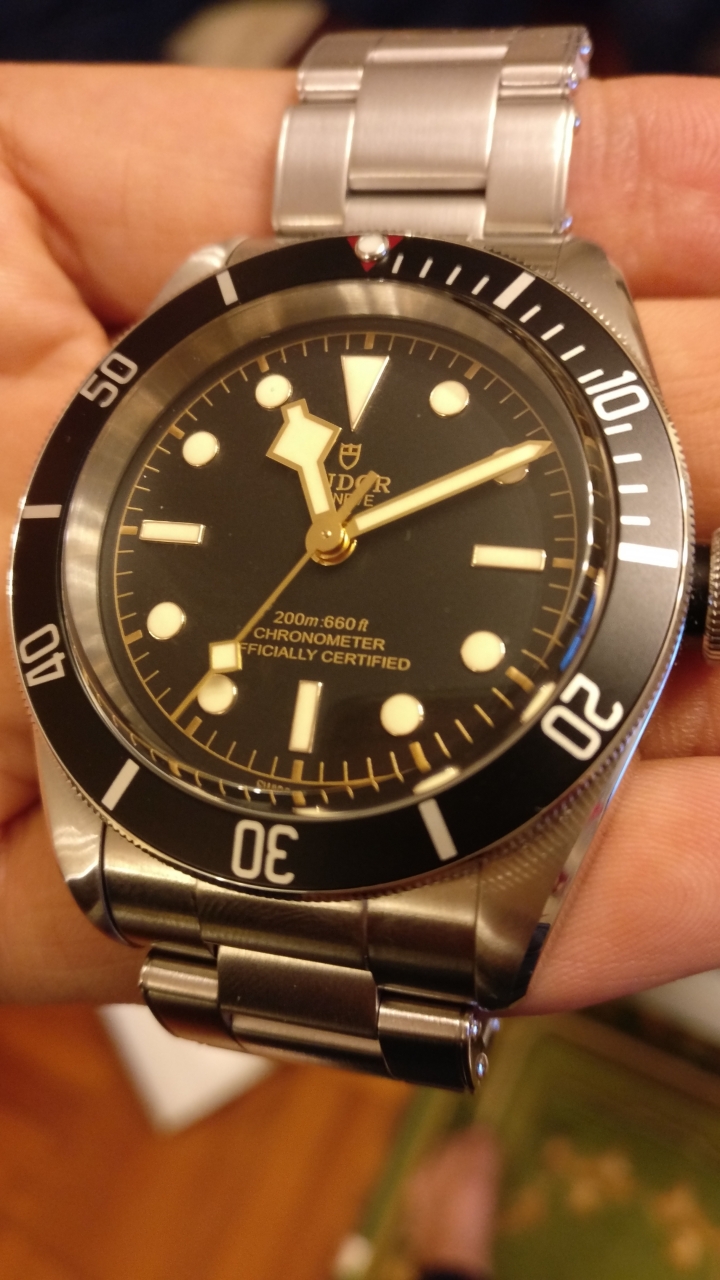 新年禮物~新版TUDOR BLACK BAY 79230N開箱