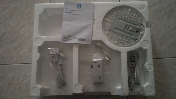 Philips 237E7EDSW簡易開箱