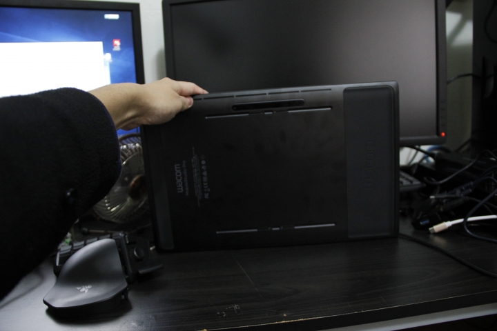 Wacom MobileStudio Pro13 Core i5版本介紹與實測(1/21新增實機繪製影片)