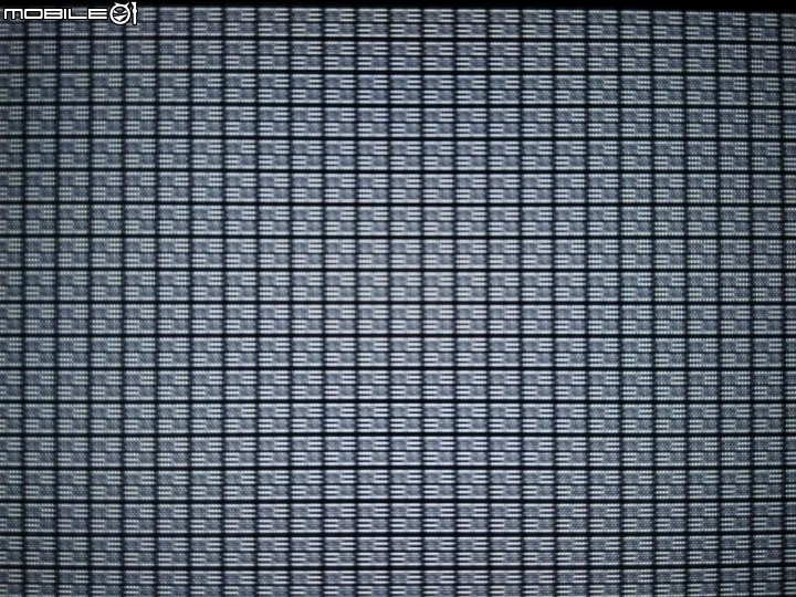 <<2017.01.25更新 (12樓補1080p圖片)>><手機+近拍鏡 實拍>4K RGB 與RGBW 點對點表現