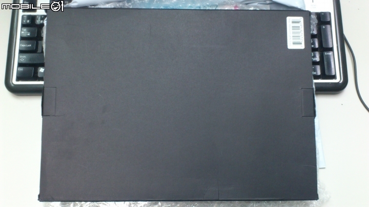便宜好用的 i-Blason Microsfot Surface Pro 4 [Armorbox] 平板保護殼開箱