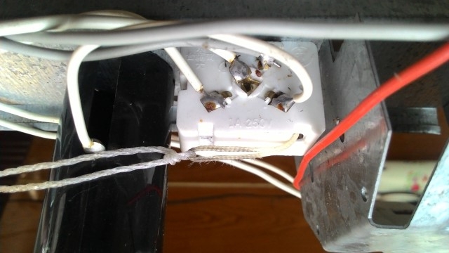 [請益]舊式山形日光燈改裝