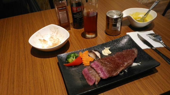 [美食]宥鼎牛排-便宜的價格吃到高品質牛排套餐