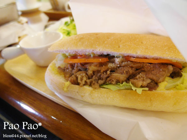 【豐原】轆轆早午餐．下午茶~近馥漫麵包花園，吃飽再到廟東商圈逛逛