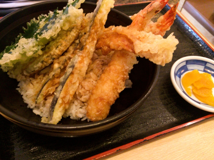 【食記。美食】大阪 東住吉 致那些日漸凋零的老味道(3) 釜ひろ 天丼 天婦羅蓋飯 烏龍麵 五目飯
