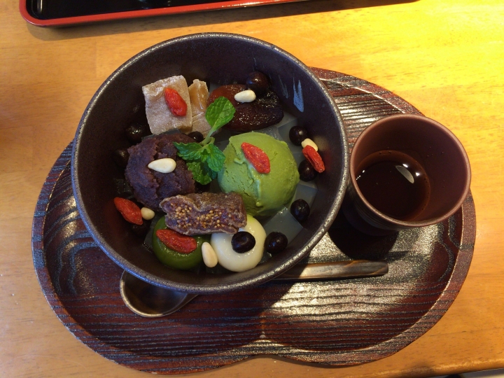 【景點。遊記】東京 巢鴨 目白 池袋 不做情色的JK散策 都市童話 美食 食記 購物 甜點