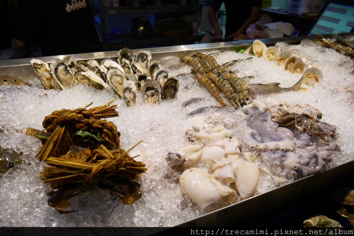 【食記】高雄蒸品鮮汕頭沙茶爐永豐店-海鮮塔豪氣登場霸氣推薦/CP值超高/海鮮蒸氣料理/汕頭湯底好滋味