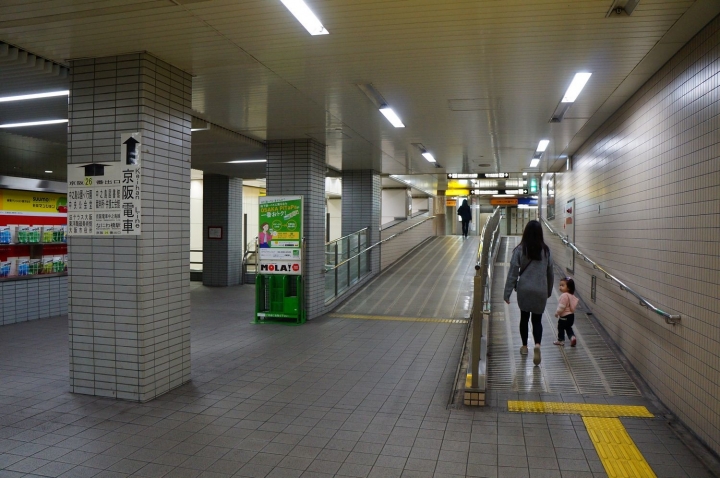 [京阪奈五天四夜]親子鐵腿自由行 - Day2 京都一日遊 京阪電車/清水寺/葫蘆親子丼/二年坂/三年坂/作ノ作拉麵