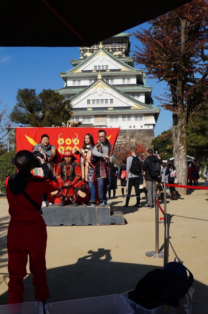 [京阪奈五天四夜]親子鐵腿自由行 - Day3 大阪周遊券一日遊 麵屋封拉麵/大阪城天守閣/Q's Mall/阿卡將Akachan/蕎麥麵總本家 更科/新世界/通天閣