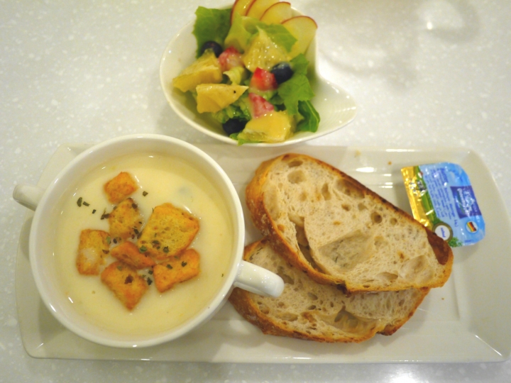 【新北市 板橋/捷運新埔站】Oyami Cafe--選擇多，進步空間大