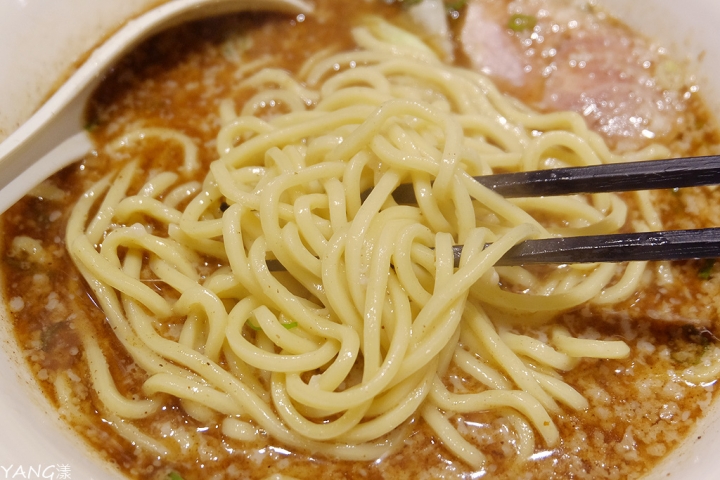 山嵐拉麵，札幌拉麵強勢登台