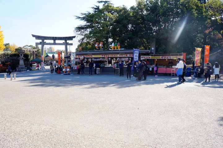 [京阪奈五天四夜]親子鐵腿自由行 - Day3 大阪周遊券一日遊 麵屋封拉麵/大阪城天守閣/Q's Mall/阿卡將Akachan/蕎麥麵總本家 更科/新世界/通天閣