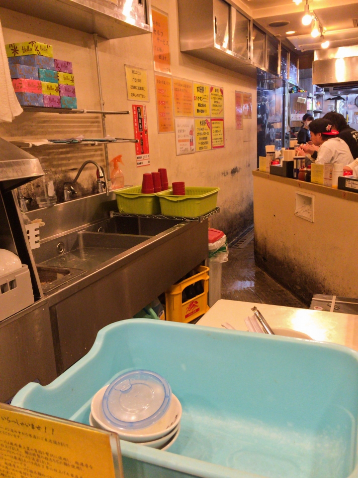 【美食。食記】東京 秋葉原 上質豬油 味道略鹹 ごっつ 秋葉原店 拉麵 沾麵 推薦