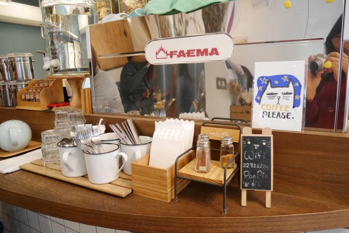 【新北板橋 | 咖啡廳】清新系澎湃甜點 ♪ Ponpie