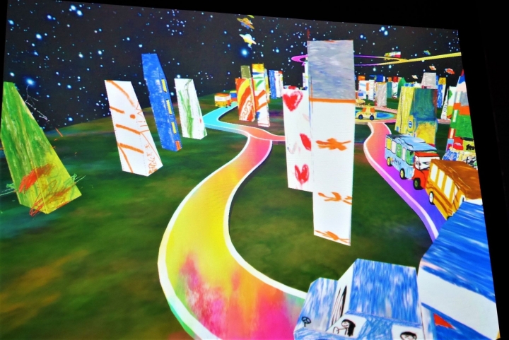 【台北華山文創園區 | 展覽】走入絢麗水晶宇宙的超有趣互動體驗展☆TeamLab:舞動！藝術展 & 學習！未來の遊園地特展