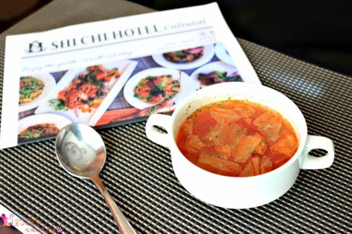 (合作)高雄左營區︱世奇文創餐廳餐廳也有３Ｄ彩繪牆！！商旅內，文創藝術結合異國料理的平價高質感餐廳！