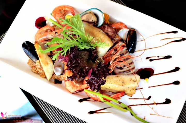 (合作)高雄左營區︱世奇文創餐廳餐廳也有３Ｄ彩繪牆！！商旅內，文創藝術結合異國料理的平價高質感餐廳！