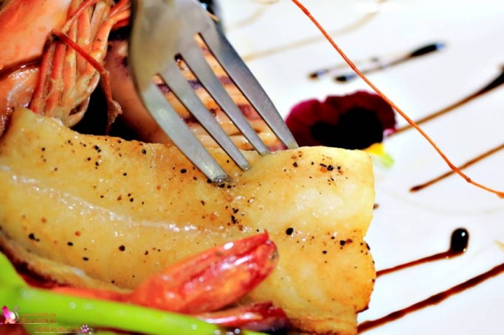 (合作)高雄左營區︱世奇文創餐廳餐廳也有３Ｄ彩繪牆！！商旅內，文創藝術結合異國料理的平價高質感餐廳！