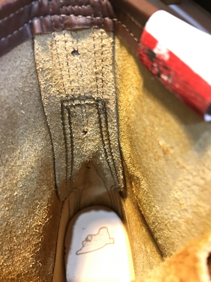 [蘭以秋芳] 一雙色碼 #CF7900 的工作靴 9877