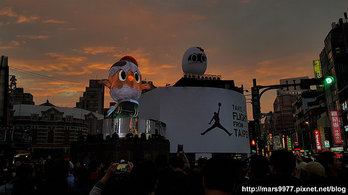 【台北 旅遊】2017臺北燈節Taipei Lantern Festival：小奇雞 展翅點亮夜空：必勝哥、粉美妹、小蛋定：【開幕儀式 360度影片全記錄】元宵節/台北西門町燈節/西門町/台北燈會
