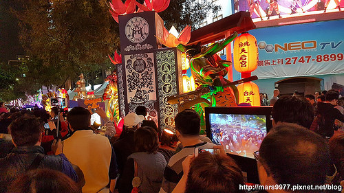 【台北 旅遊】2017臺北燈節Taipei Lantern Festival：小奇雞 展翅點亮夜空：必勝哥、粉美妹、小蛋定：【開幕儀式 360度影片全記錄】元宵節/台北西門町燈節/西門町/台北燈會