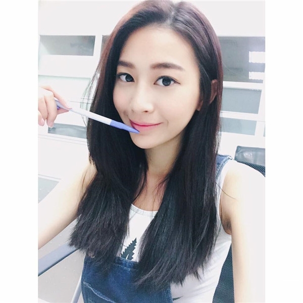 大家看一下.這幾位淑女.可以吸引你們的注意力嗎?