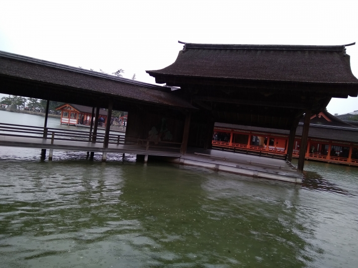 [2017.01.28-02.02]廣島、宮島嚴島神社、岩國錦帶橋、岡山後樂園、倉敷、松江城、出雲大社、大阪天王寺之旅(大推Hotel & Resort Bali Tower Tennoji！！！)