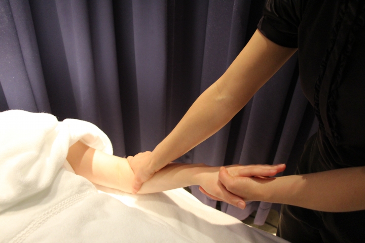 前至Clé de Peau Beauté 沙龍享受美容體驗