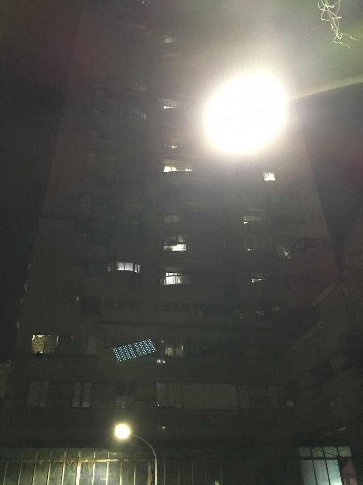 iphone 6s Plus 送修鏡頭~~回來之後怪怪的