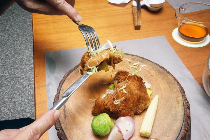 【台南蔬食餐廳-安平】食蔬茶齋｜大自然的禮讚，把最健康養生的料理端上桌！歡迎手浴|創意蔬食料理|品茶|聚餐放鬆