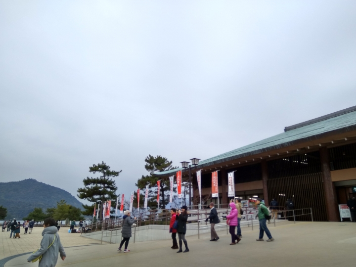 [2017.01.28-02.02]廣島、宮島嚴島神社、岩國錦帶橋、岡山後樂園、倉敷、松江城、出雲大社、大阪天王寺之旅(大推Hotel & Resort Bali Tower Tennoji！！！)