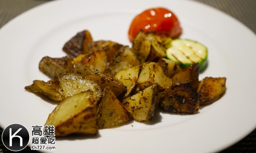 高雄岡山美食推薦《A-STEAK》岡山也吃的到好吃的頂級乾式熟成和牛排、伊比利豬