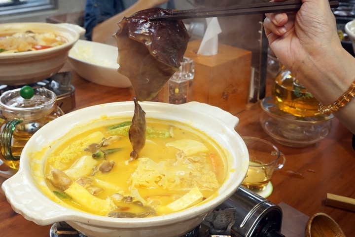 【台南蔬食餐廳-安平】食蔬茶齋｜大自然的禮讚，把最健康養生的料理端上桌！歡迎手浴|創意蔬食料理|品茶|聚餐放鬆