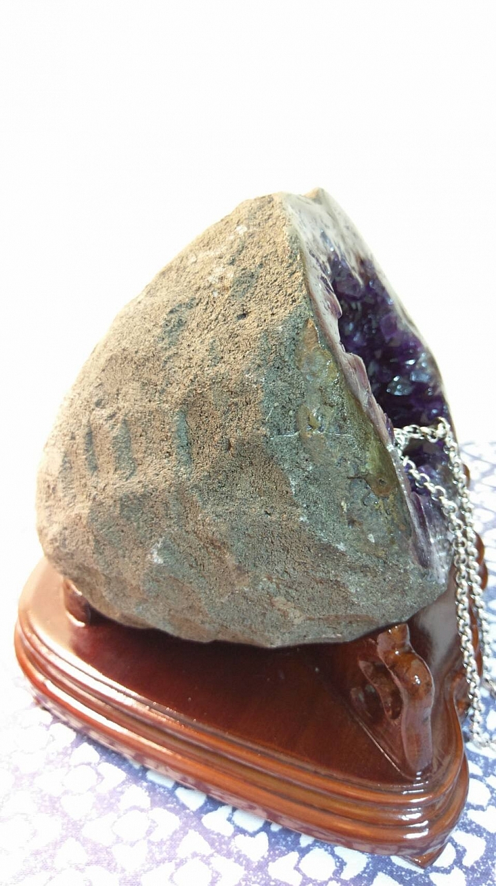 分享人生第一座烏拉圭晶洞