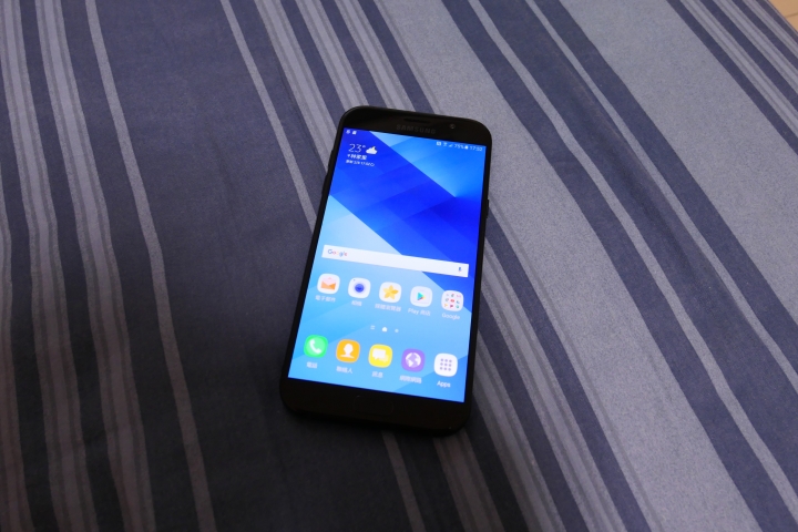 [測試體驗]：SAMSUNG A7（2017版）新手的水秘境探險