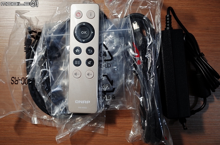 多年後再更新QNAP TS-253A極簡開箱