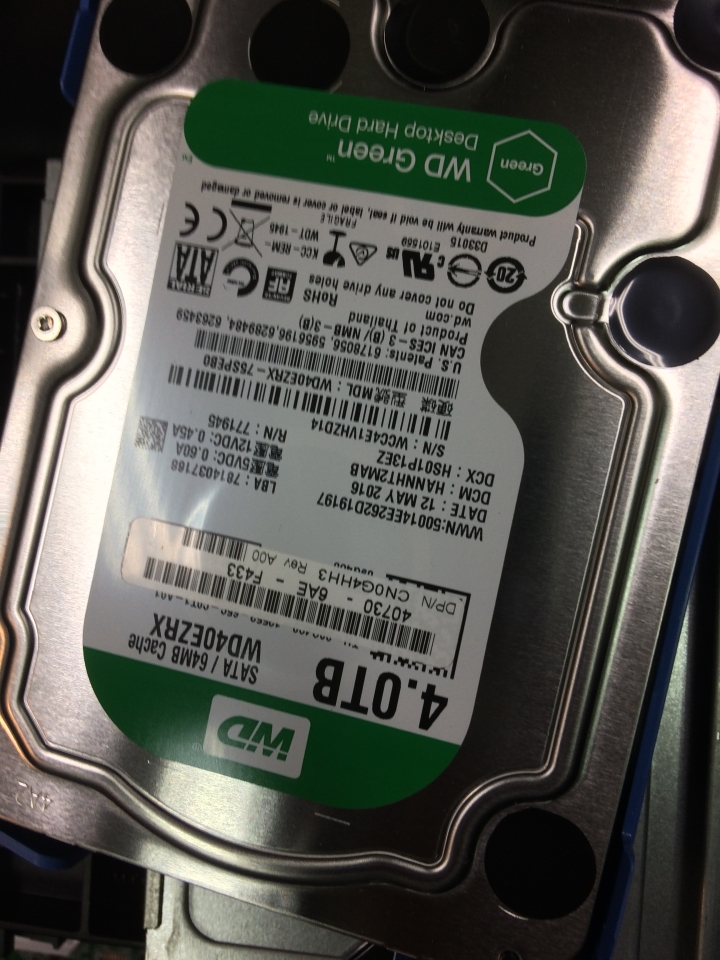 公司撥發新電腦!!!!