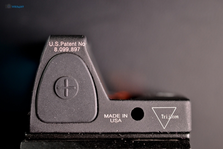 [開箱] 幫相機加個內紅點快瞄鏡【Trijicon RMR(F) 】