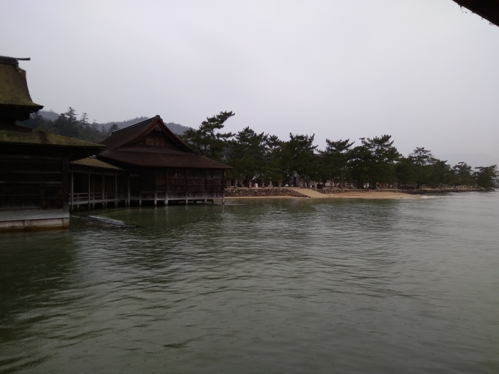 [2017.01.28-02.02]廣島、宮島嚴島神社、岩國錦帶橋、岡山後樂園、倉敷、松江城、出雲大社、大阪天王寺之旅(大推Hotel & Resort Bali Tower Tennoji！！！)