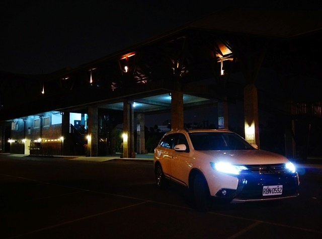 NEW OUTLANDER帥領風潮 安全．節能．駕馭 為幸福出發