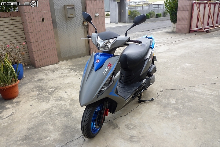 <<開箱>> AEON 宏佳騰 OZS 150 消光鐵灰