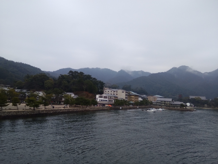 [2017.01.28-02.02]廣島、宮島嚴島神社、岩國錦帶橋、岡山後樂園、倉敷、松江城、出雲大社、大阪天王寺之旅(大推Hotel & Resort Bali Tower Tennoji！！！)
