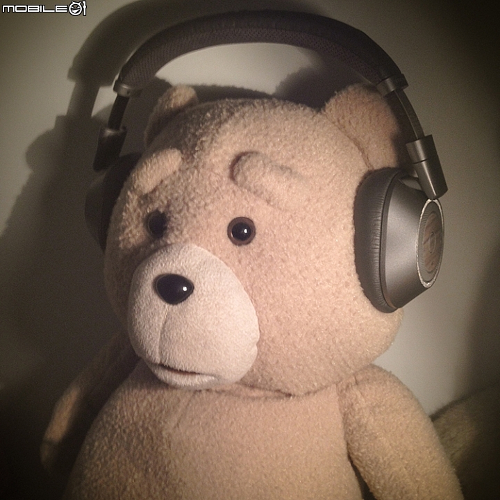 }開箱{ 主動降噪藍牙耳機_ 繽特力BACKBEAT PRO2 SE特別版  簡約、時尚
