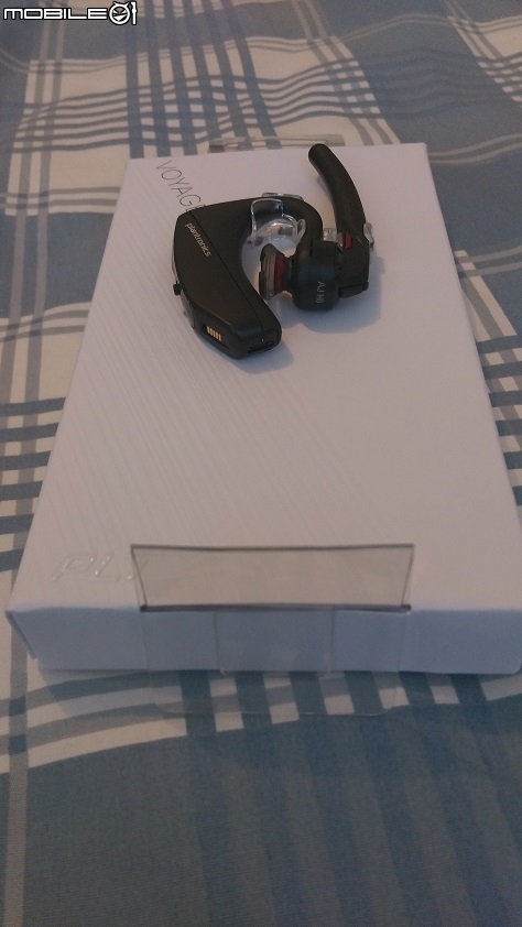 Plantronics Voyager 5200+充電盒 開箱