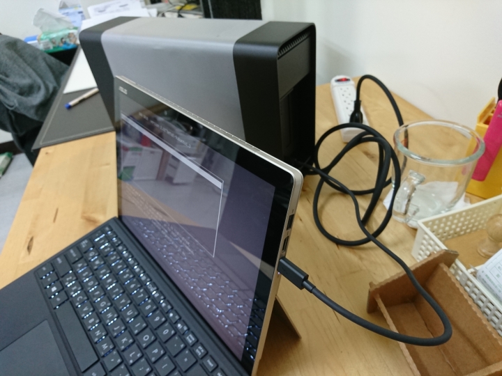 [簡單評測]T303UA測試市售4款thunderbolt 3外接顯卡盒比較。