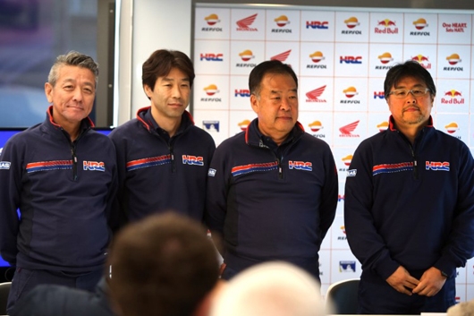 Repsol Honda車隊發表2017年RC213V