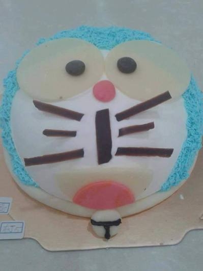 黃士福麵包照遭起底 網友：視覺受到巨大衝擊！