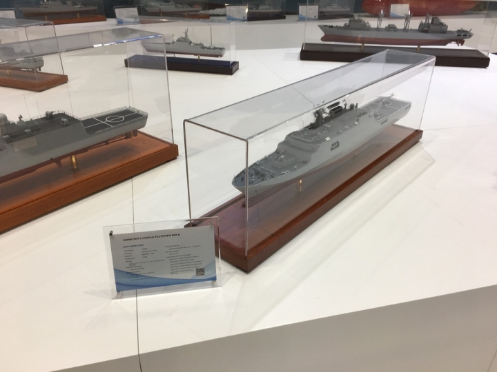 IDEX阿聯酋中國展品